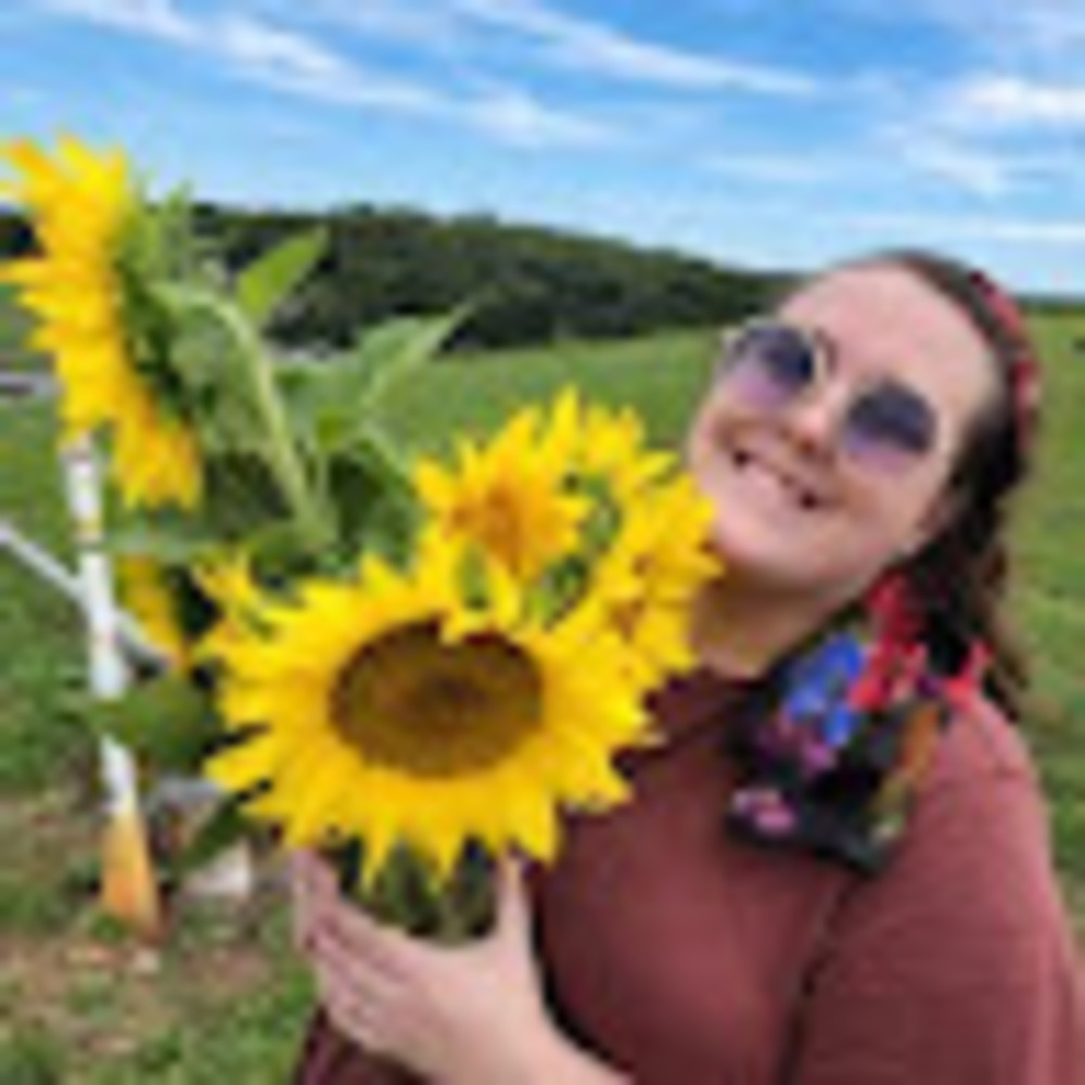 Meet your Posher, Haleigh